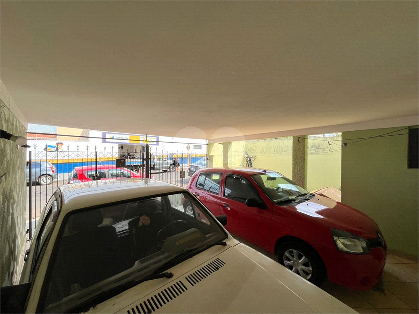 Casa a venda com 5 dormitórios no Boa Vista