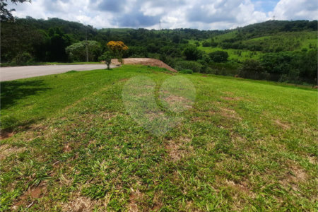 Lindo terreno a venda Condomínio Santa Isabel em Louveira