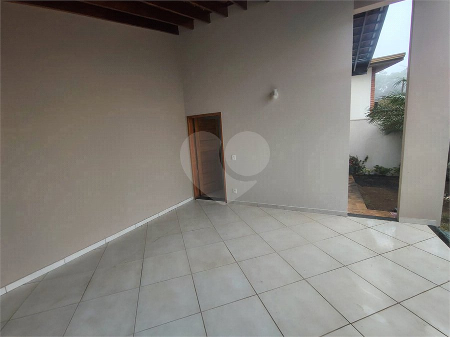 Casa à venda com 3 quartos, sendo 1 suíte,  no condomínio Bosque São Carlos, São Carlos - SP
