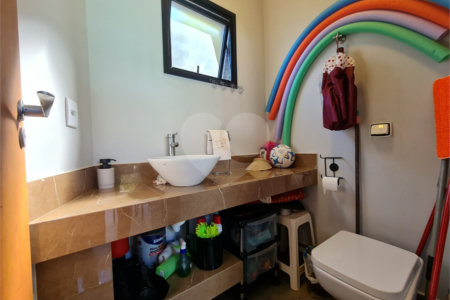Casa com 4 dormitórios à venda, 214 m² por R$ 1.890.000 - Parque Arco Iris - Atibaia/SP