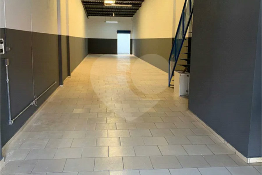Barracão para investimento na Paulicéia