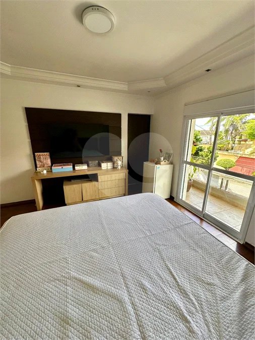 Casa de Alto Padrão à Venda no Parque dos Pássaros – 350 m²