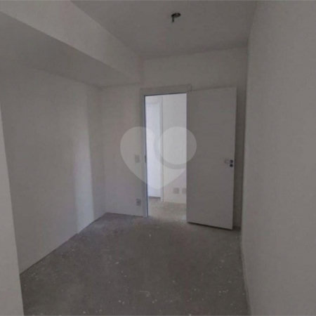 Apto com 159m² área útil com 3 suítes 2 vagas varanda gourmet e lazer completo.