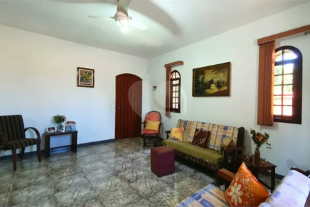 Casa a Venda no Condomínio São Joaquim em Vinhedo/SP