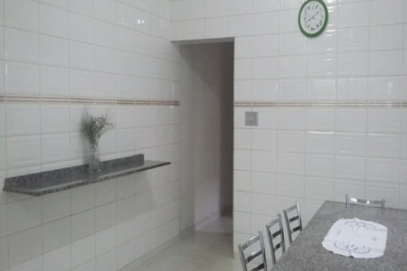 Casa à venda com 3 quartos, sendo 1 suíte, em Jardim Pinheiros, São Paulo, SP