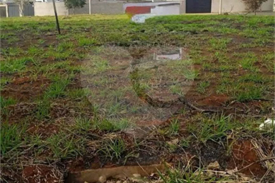 Terreno com 275 m2 , á venda no Terras Di Treviso
