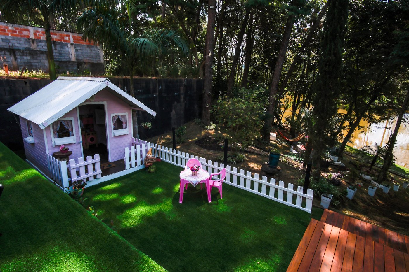 Casa de Alto Padrão à venda com 4 quartos, sendo 1 suíte, em condomínio, Cotia - SP