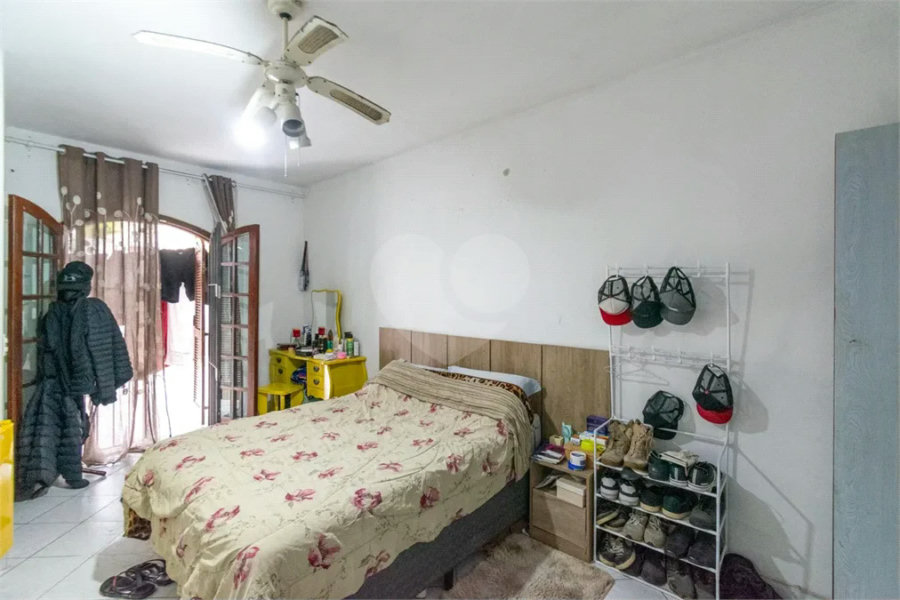 Casa à venda com 177m², 3 quartos e 2 vagas