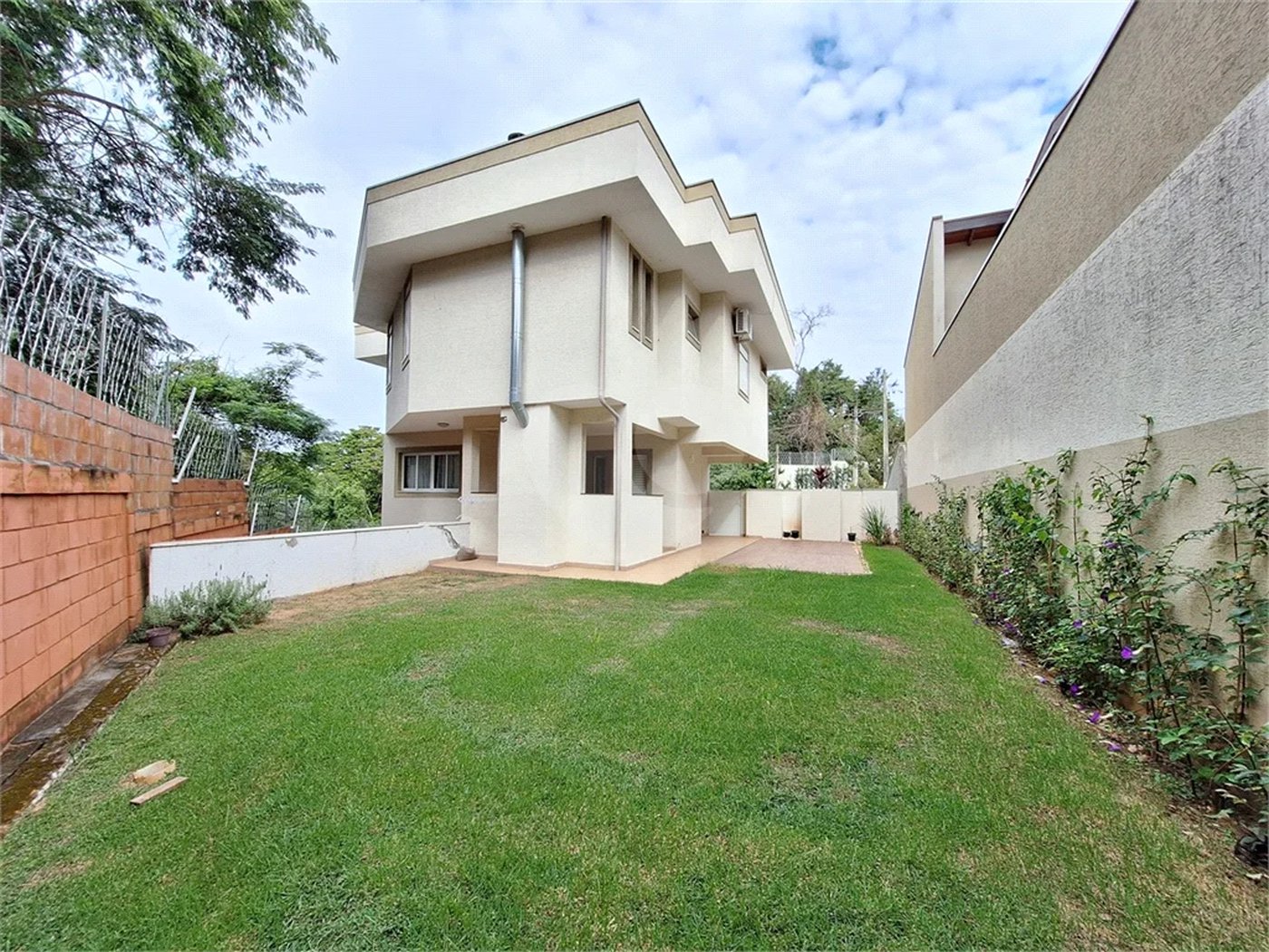 Casa para Locação no Condomínio Bosque dos Cambarás em Valinhos/SP