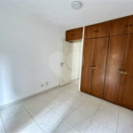 Apartamento Reformado com 1 dormitório, 1 vaga de garagem em Santa Cecília.
