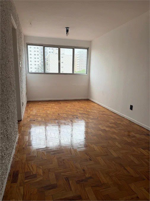 Apartamento à venda com 2 quartos em Vila Madalena, São Paulo, SP