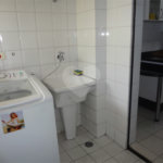 COBERTURA COM PISCINA E CHURRASQUEIRA NA CASA VERDE.