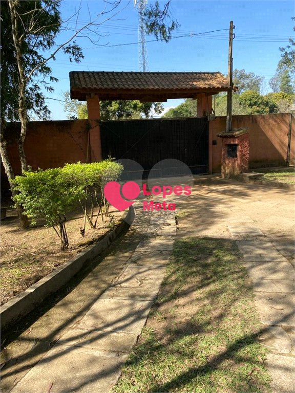 SITIO A VENDA, 33.000,OOM² COM 3 DORMITORIOS 1 SENDO SÚITE, 2 BANHEIROS, BAIRRO BOA VISTA, CAÇAPAVA