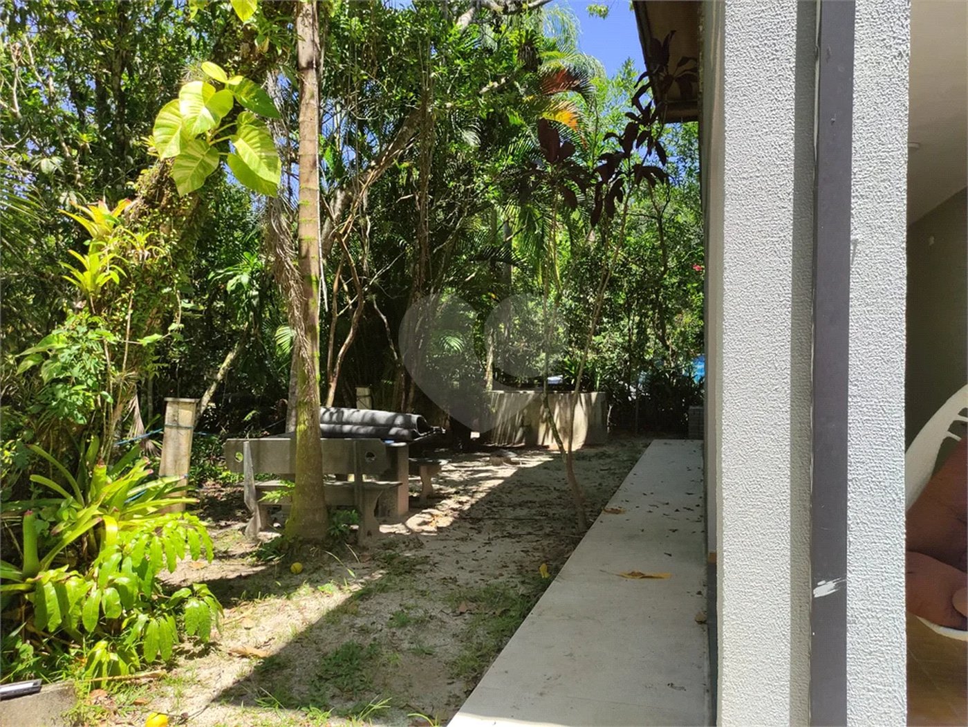Casa à venda com 6 quartos, sendo 3 suítes, em Costa do Sol, Bertioga, SP