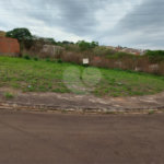 Terreno no Prolongamento Jardim das Torres.