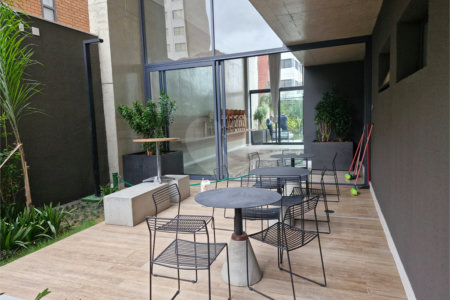 Apartamento venda Vila Mariana, 31m², 1 dormitório, contrapiso, lazer, próximo metrô