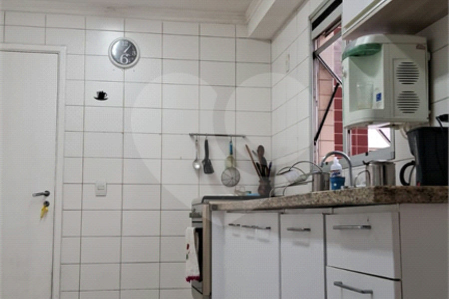 Apartamento à venda com 3 quartos, sendo 1 suíte,  em Vila Guilherme, São Paulo, SP