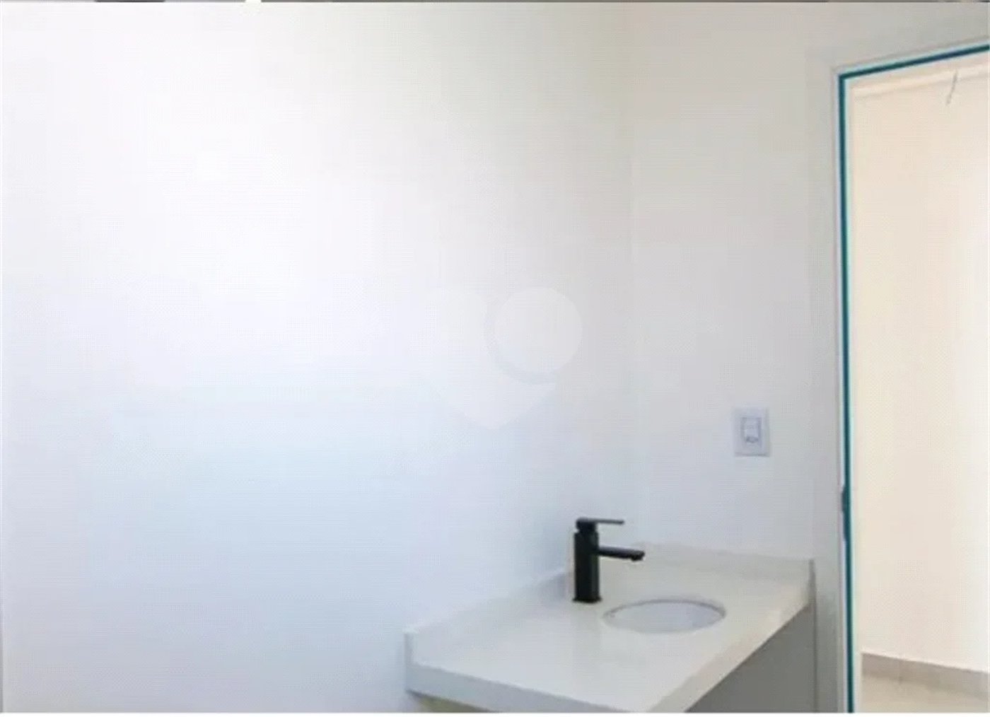 Sobrado novo , com 230m² , 3 suítes , 4 vagas de garagem , à venda no Jardim Bela Vista , em Santo André.