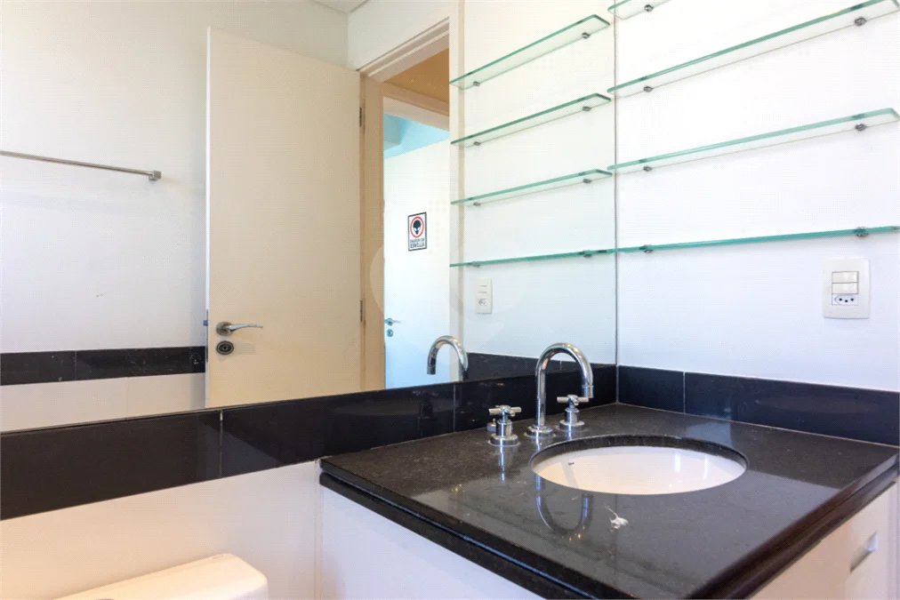 Vila Andrade / Jardim Sul - 4 dormitórios | 2 suítes | 3 vagas | depósito