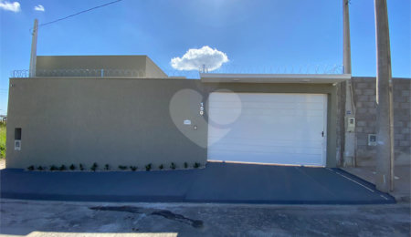 Casa à venda com 2 quartos, sendo 1 suíte,  em Residencial Arcoville, São Carlos, SP