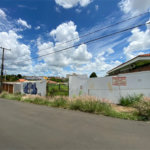 Terreno com 1.107,00 de área total.