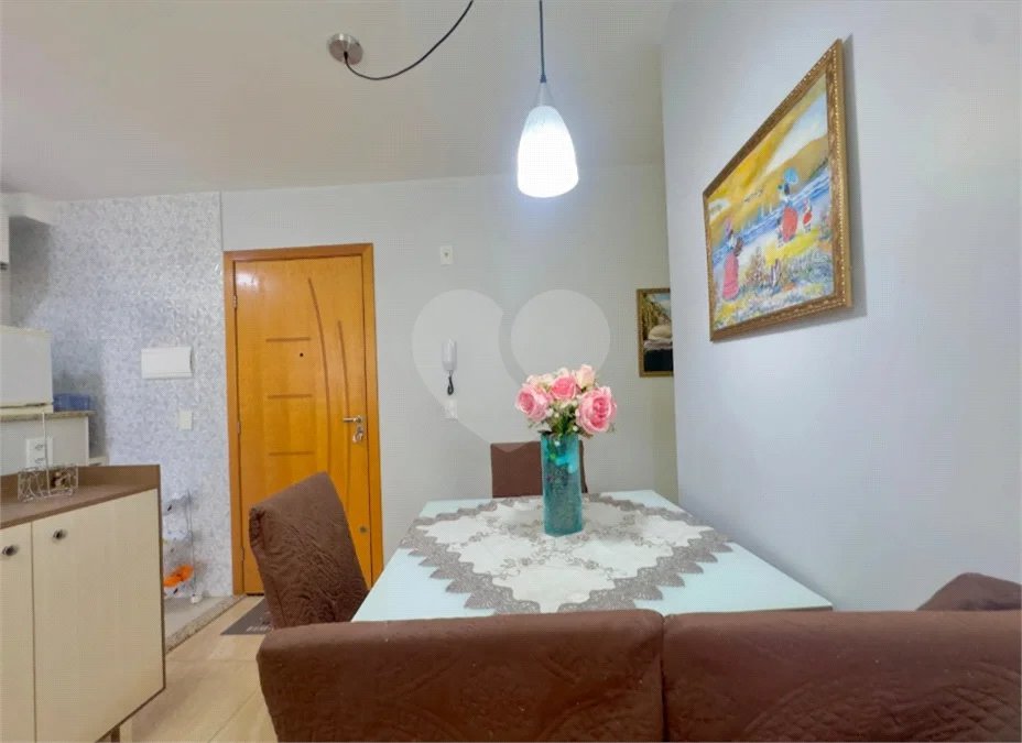 Apartamento à venda no Taboão, em Guarulhos, com 51 m² com 2 dormitórios e 1 vaga de garagem