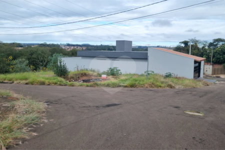 Terreno à venda 262m² prolongamento do jardim das torres