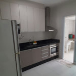 🏖️ BELO APARTAMENTO NO CORAÇÃO DA VILA CAIÇARA – PERTINHO DA PRAIA!
