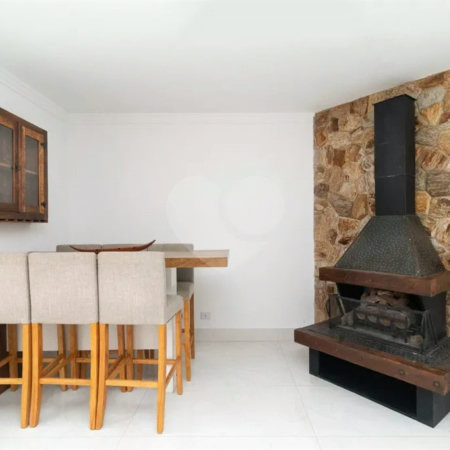 Sobrado à Venda com 300m² - Mooca
