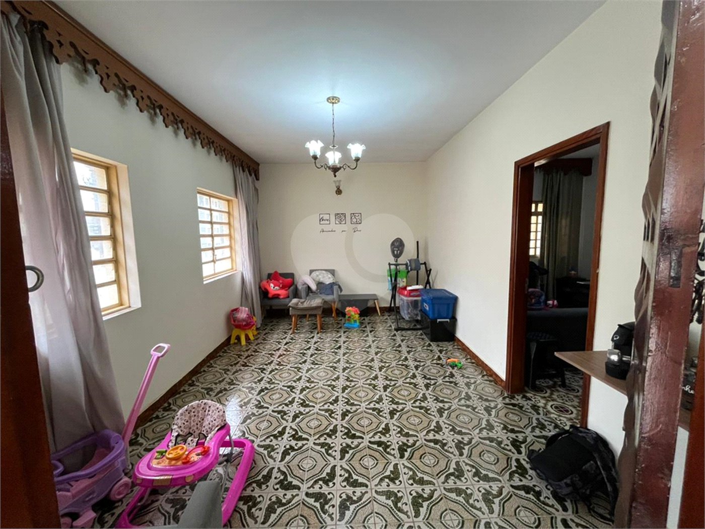 Casa a venda na Cidade Jardim com 3 dormitorios e 1 suite