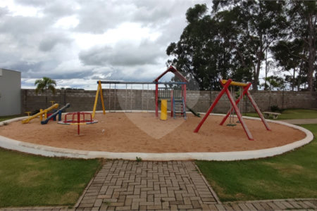 Terreno à venda em Recanto do Sabiá, São Carlos - SP