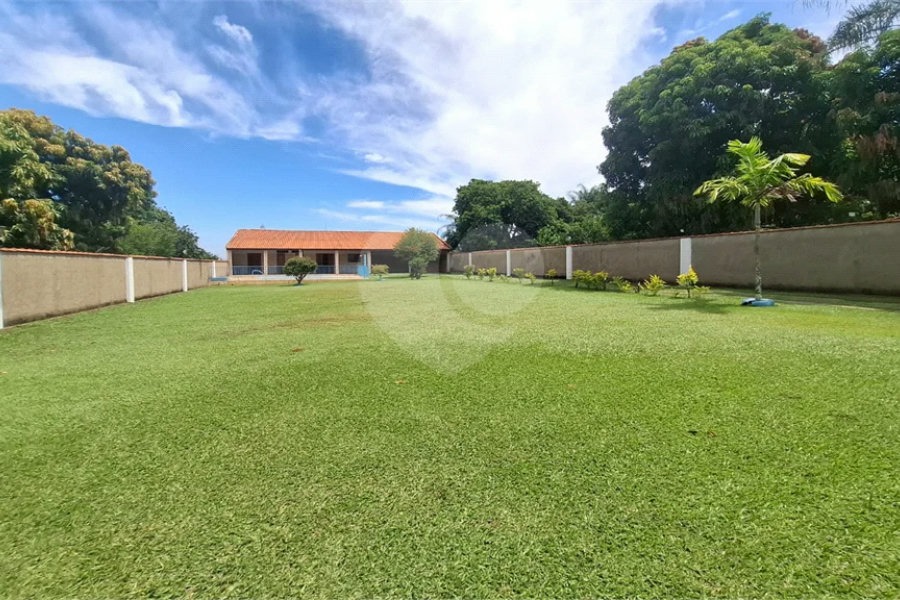 Chácara à venda – Excelente oportunidade dentro da cidade para investir ou para morar!