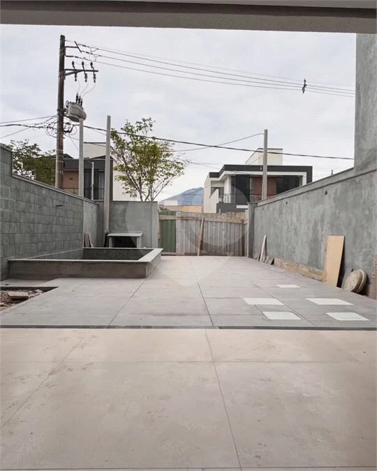 Casa moderna com 4 suítes à venda no Grand Park