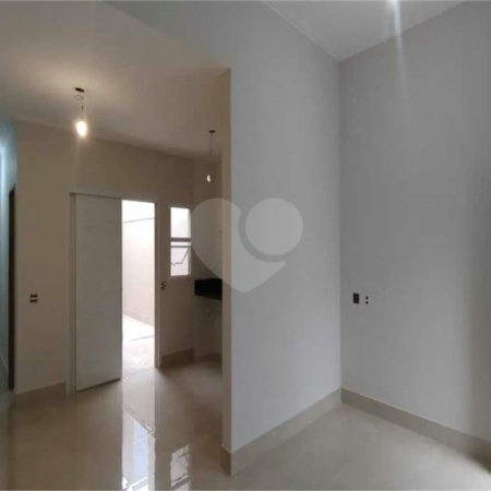 Casa nova térrea no Jd dos Sabias. São 100m² AT e 68m² AC