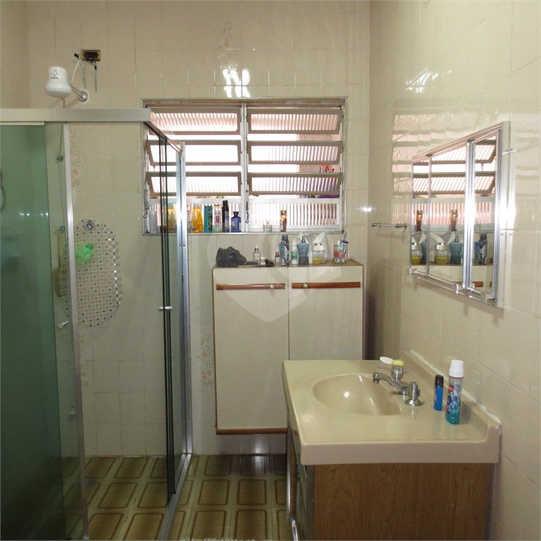 Casa Térrea p/Modernização na Chácara Inglesa - Terreno 10 x 30 - 450 m. metrô Pça da Árvore