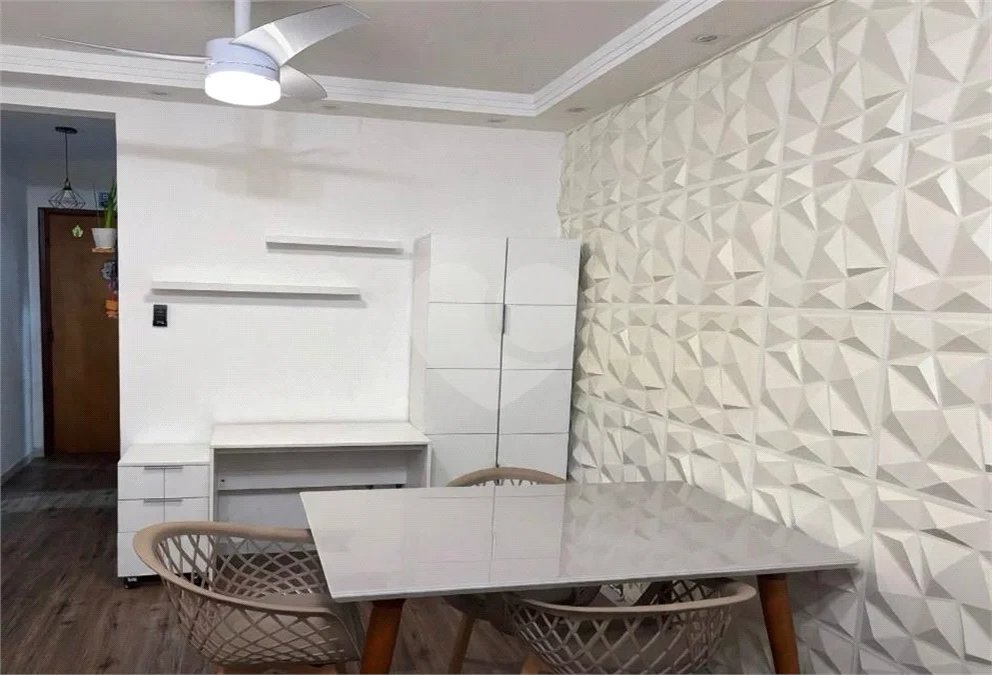 Apartamento à venda, Vila Medeiros, 56m², 02 dormitórios, sendo 01 suíte e 01 vaga.