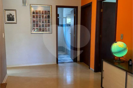 Casa para Venda ou Locação com opção de estar mobiliado no Condomínio Recanto Florido – Vinhedo/SP