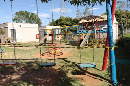 Apartamento no Condomínio Mont Azul.