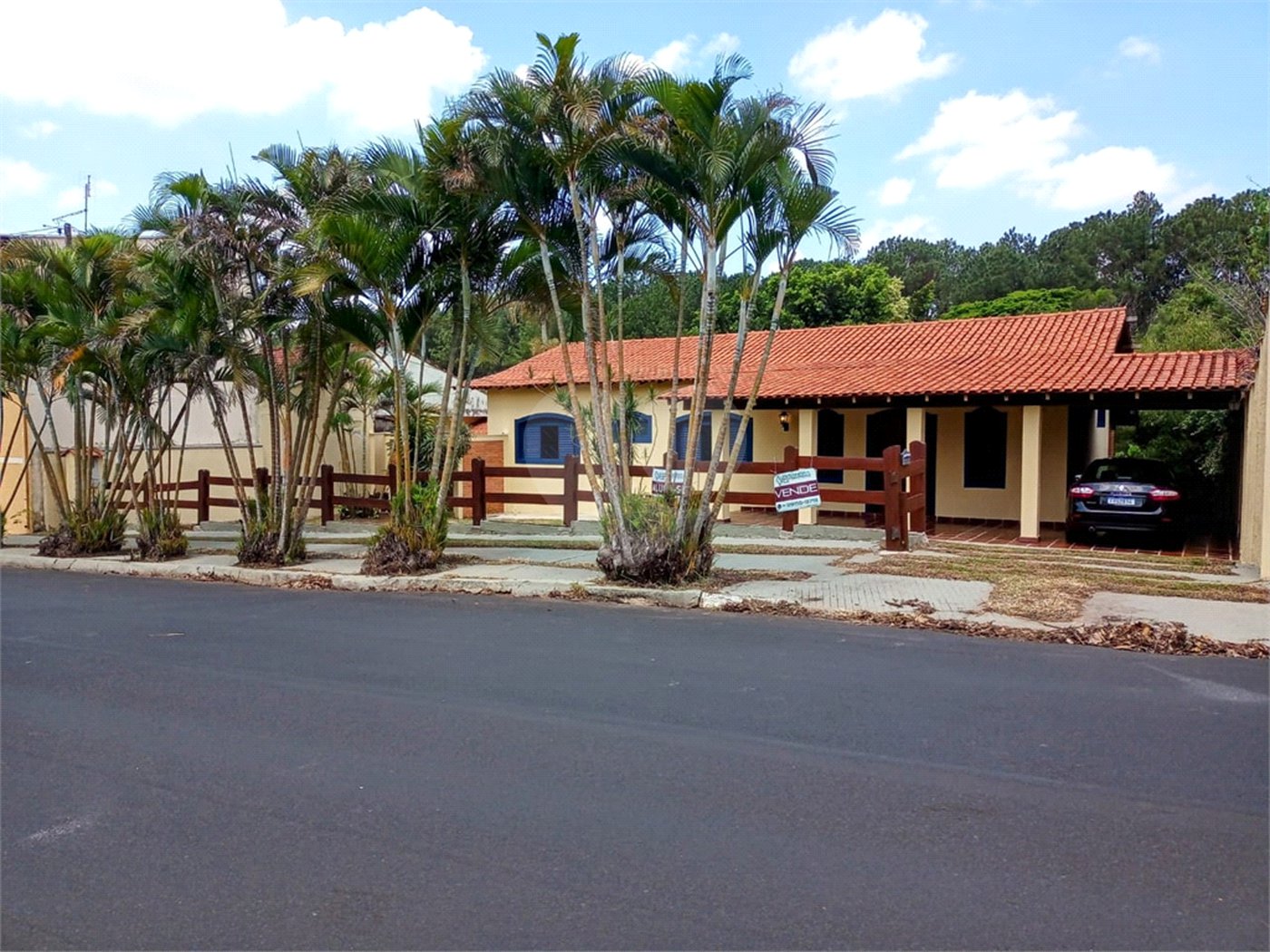 Casa à Venda no Residencial Samambaia – 200 m² de Área Construída