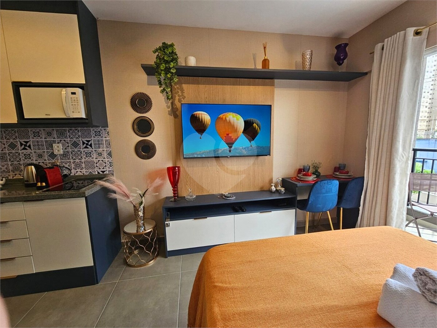 Apartamento Mobiliado a Venda no Campo Belo