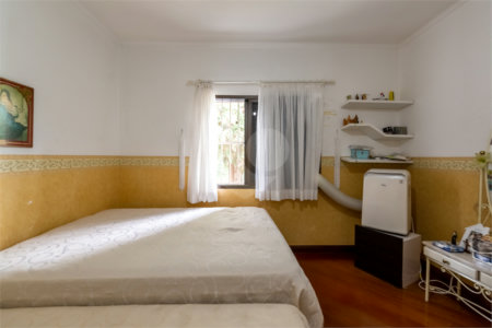 Sobrado à venda com 3 quartos, sendo 1 suíte, em Jardim Prudência, São Paulo, SP