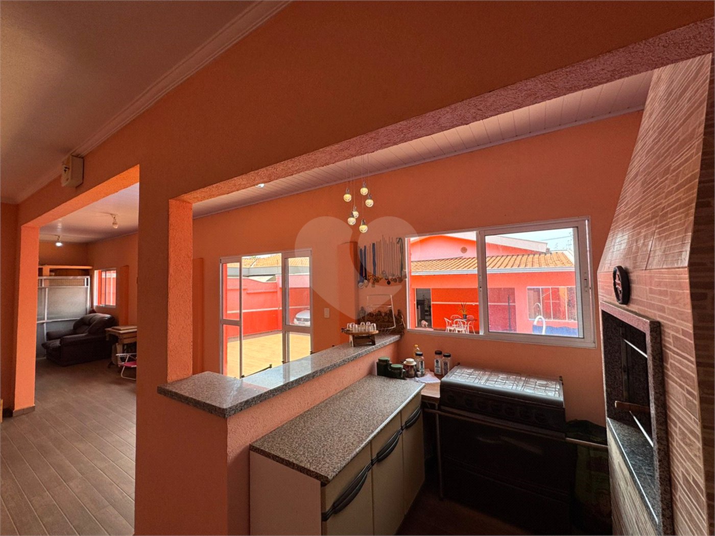 Casa com 03 Dormitórios á venda, em Jardim Alvorada, São Carlos.