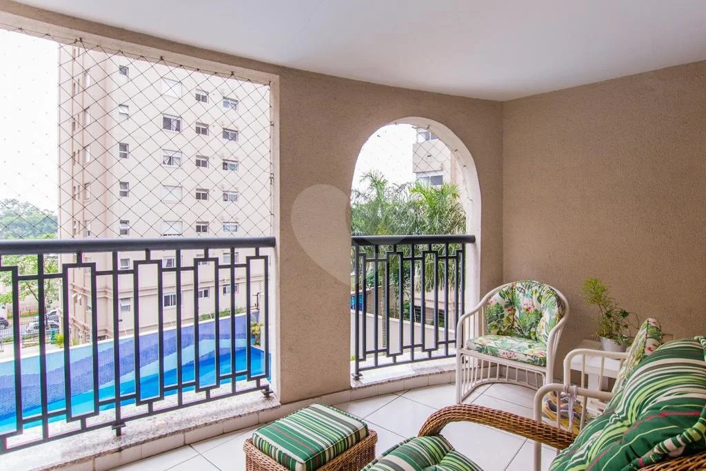 APARTAMENTO COM 118 m², TRÊS SUITES E VARANDA GOURMET - Campo Belo