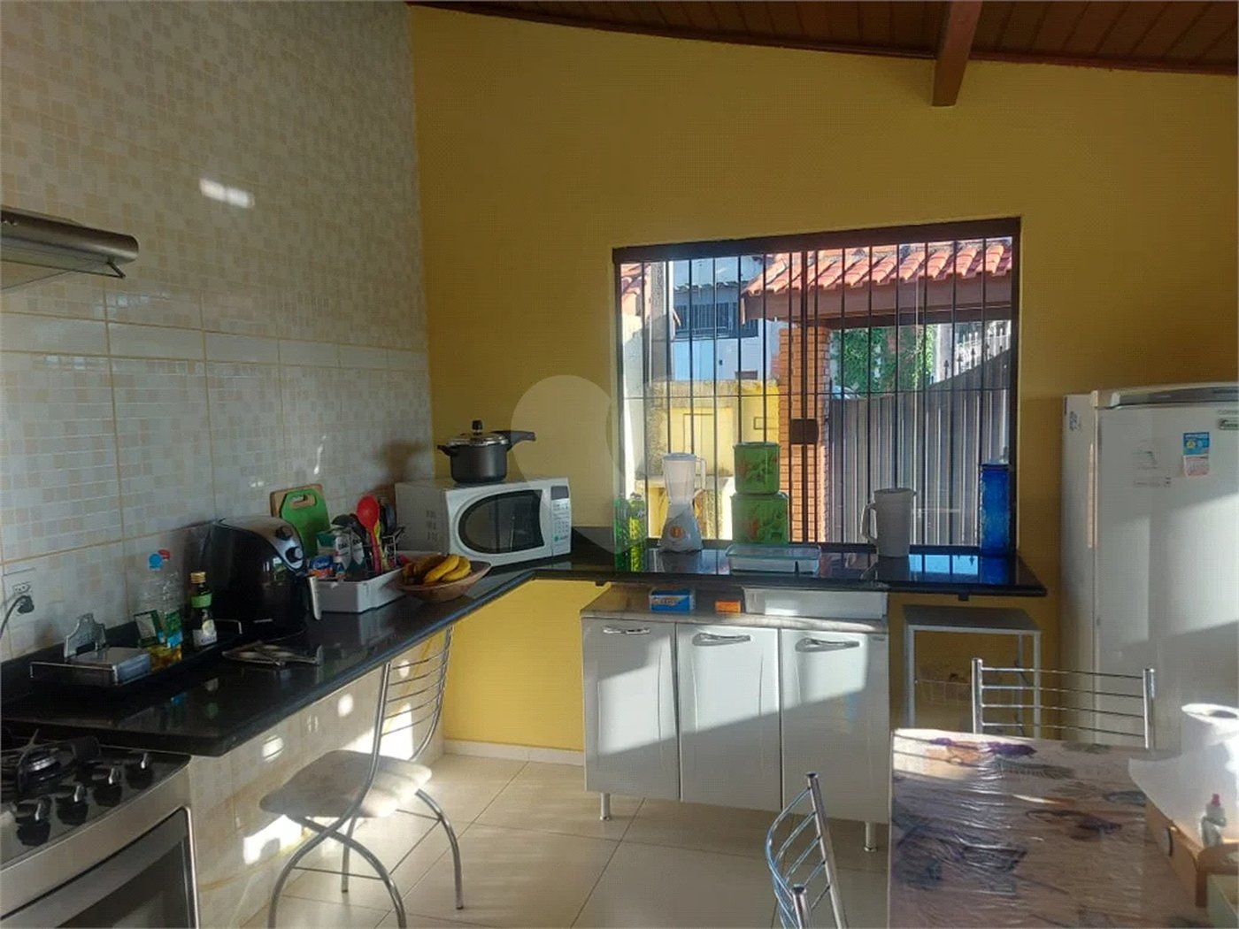 Casa à venda com 3 quartos, sendo 2 suítes,  em Capela, Vinhedo, SP