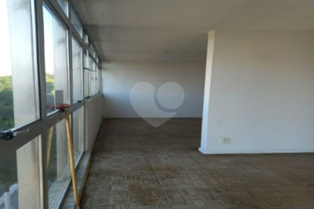Ótimo apartamento à venda, no melhor da Moóca!!