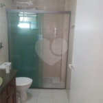 Apartamento no Paraiso, com 2 dormitórios, 02 banheiros, sala estar e jantar,