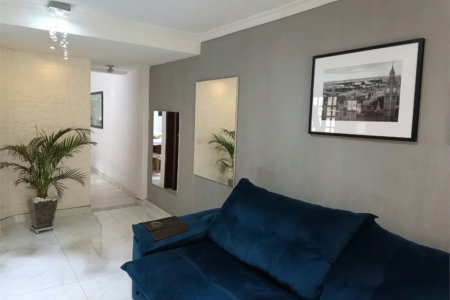 Casa à venda com 3 quartos, sendo 1 suíte, em Butantã, São Paulo, SP