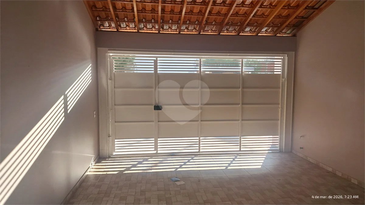 CASA VILA PRADO 02 Dormitórios