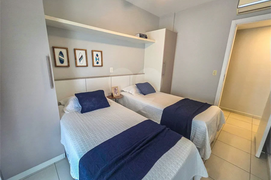 Apartamento à venda com 3 quartos, sendo 1 suíte, em Riviera de São Lourenço, Bertioga, SP