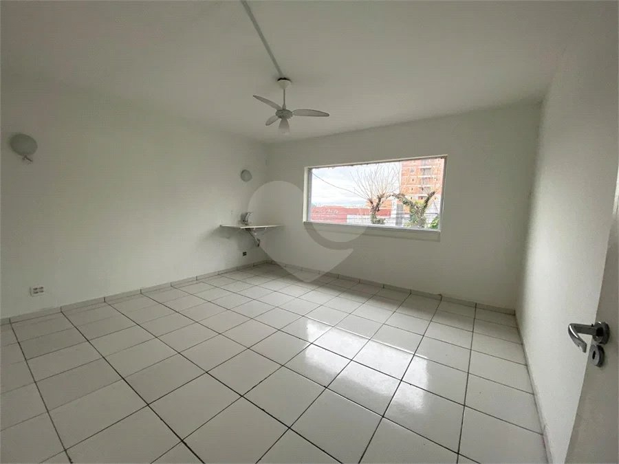 Casa à venda no Jardim Aida, com 137 m²